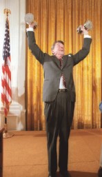 Reagan_Lifting_Weights