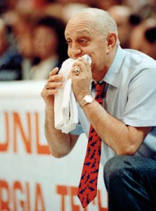 Ed Reinke/Associated Press